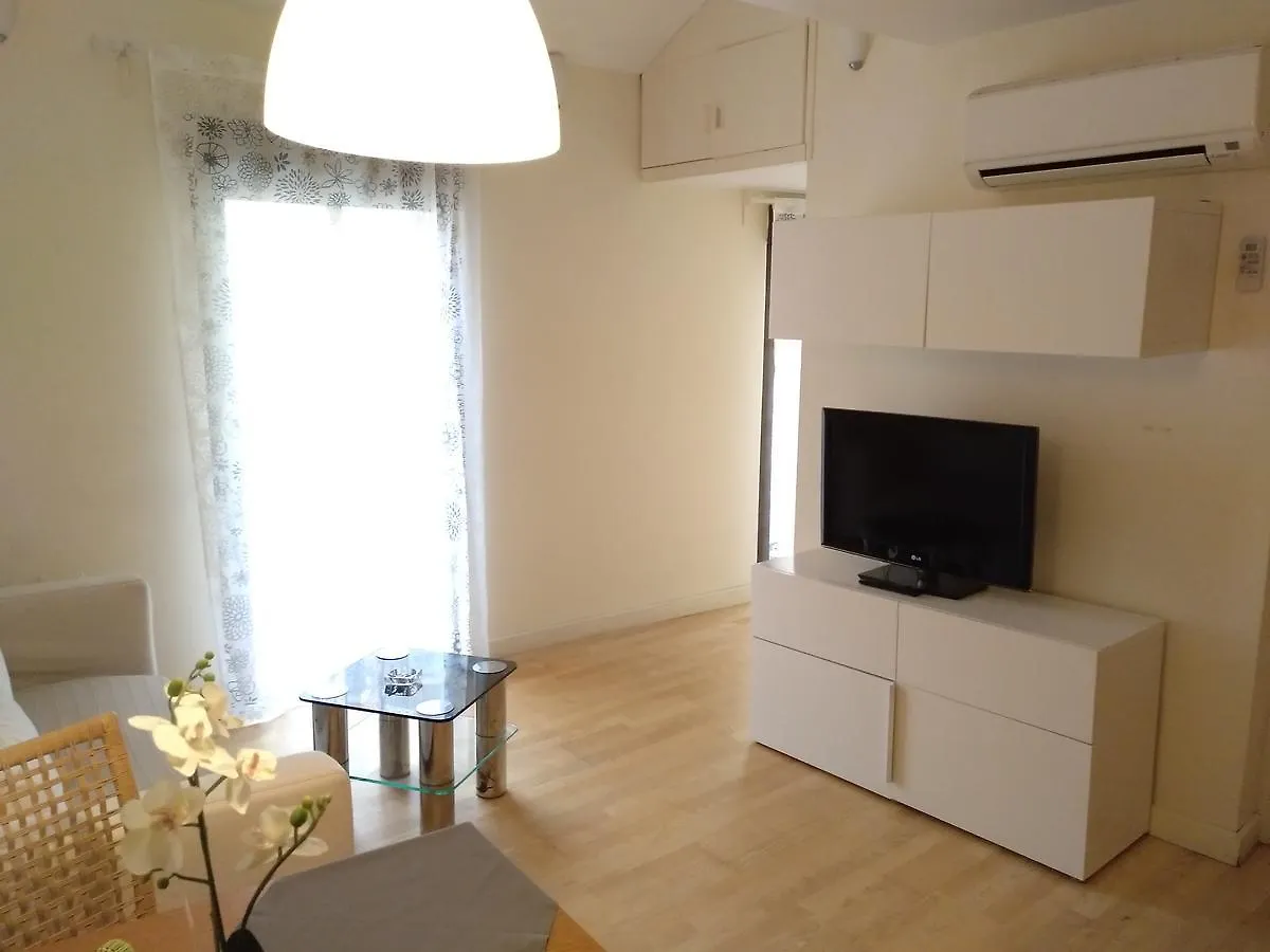 Apartamentos Toletvm Toledo 0*,  España
